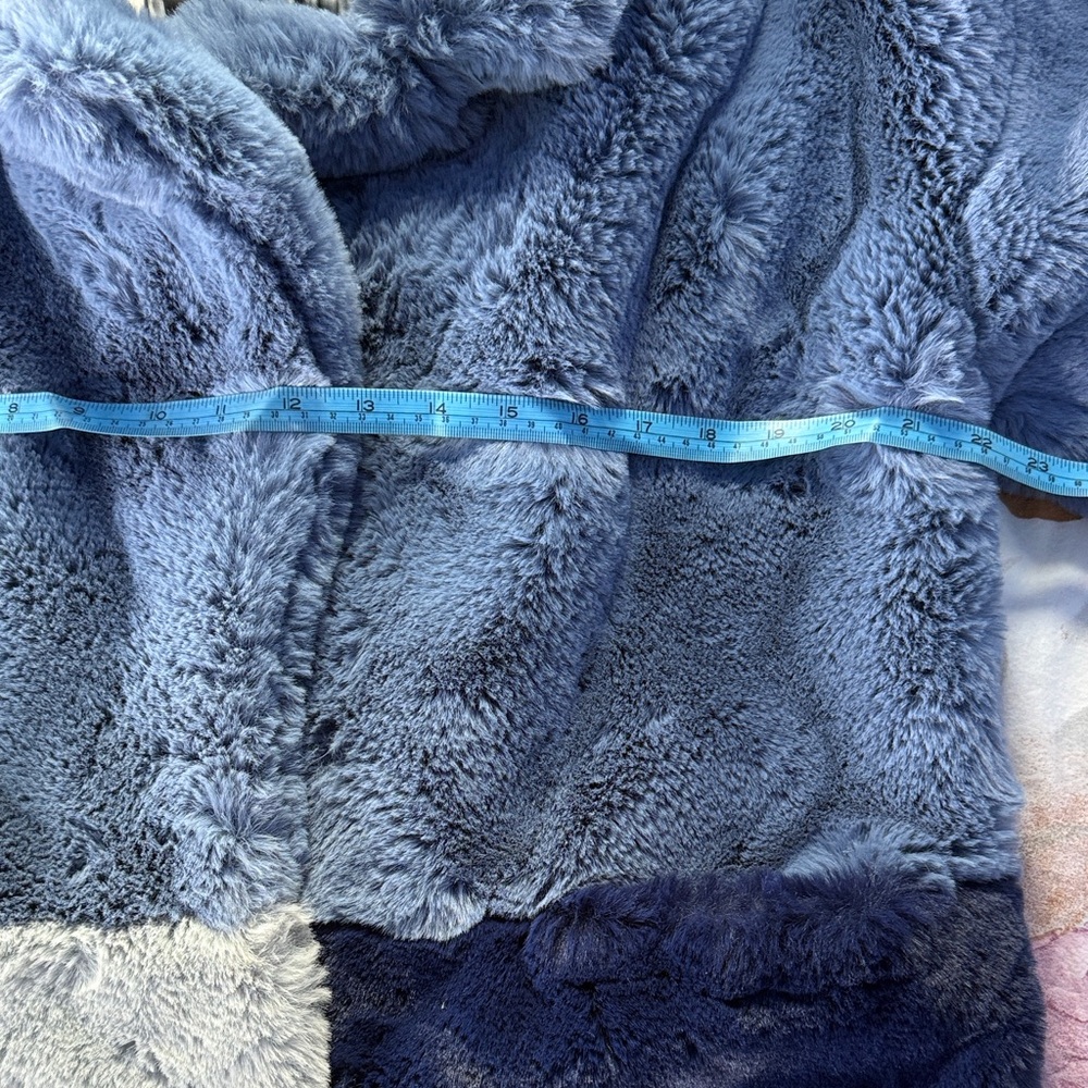 Heurueh Colorblock Faux Fur Coat - Picture 8 of 11